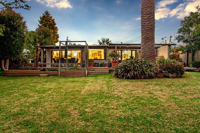 Photo of property in 12 Puriri Street, Takapuna, Auckland, 0622