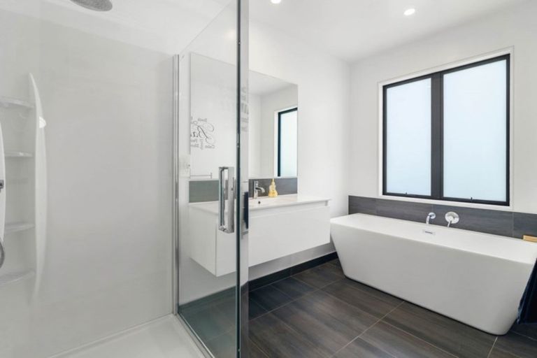 Photo of property in 10 Pioneer Road, Ngongotaha, Rotorua, 3010