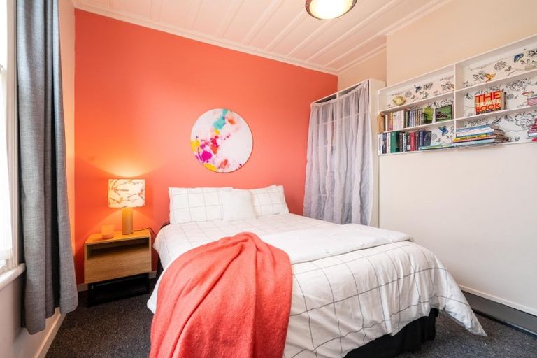 Photo of property in 92 Main South Road, Green Island, Dunedin, 9018