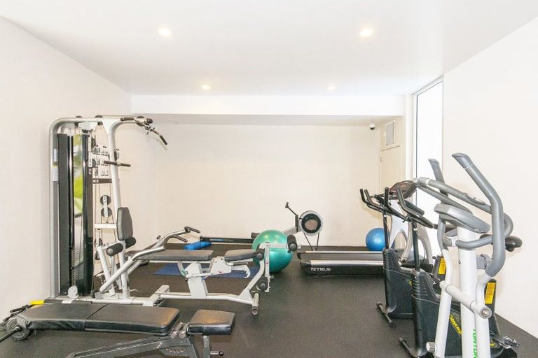 Photo of property in Sanctum Apartments, 54/10b Ebor Street, Te Aro, Wellington, 6011