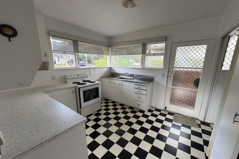 Photo of property in 1/8 Fairview Road, Mount Eden, Auckland, 1024