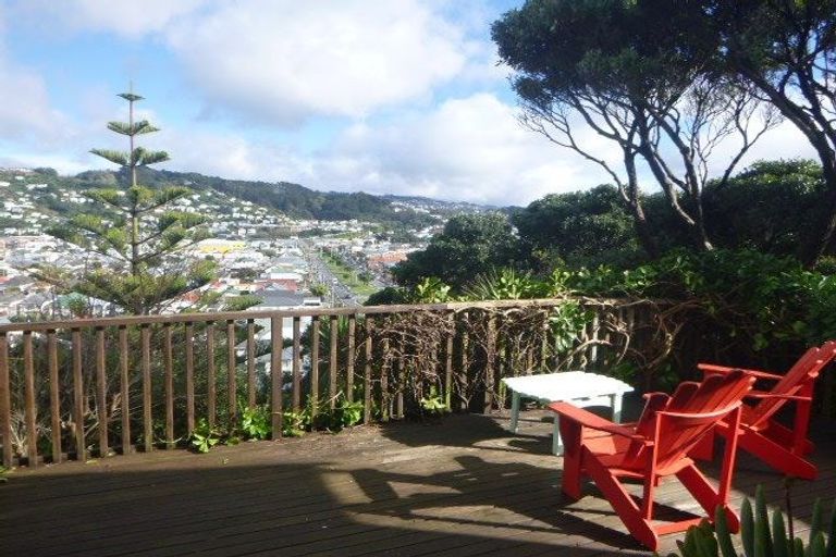 Photo of property in 14a Tirangi Road, Rongotai, Wellington, 6022