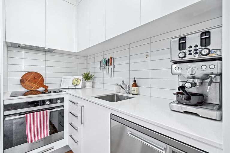 Photo of property in 102/38d Fraser Avenue, Northcote, Auckland, 0627