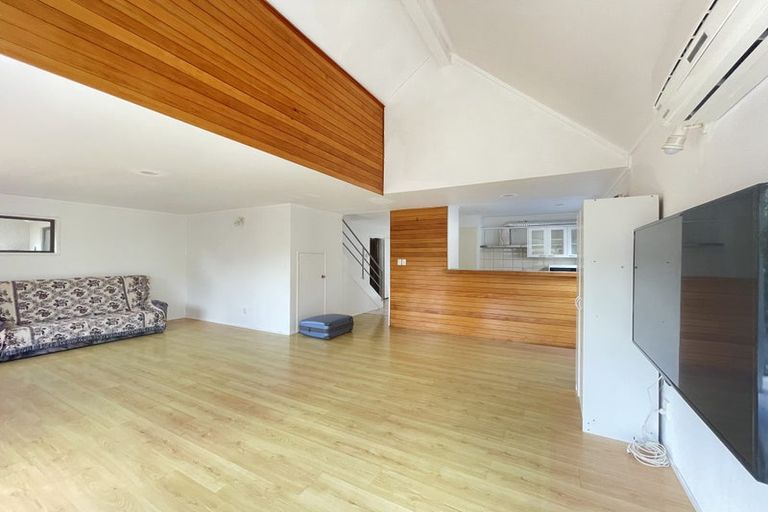 Photo of property in 2/17 Morrow Avenue, Bucklands Beach, Auckland, 2012