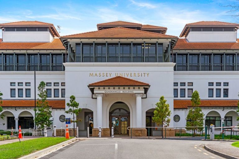 Photo of property in 403/1 Rose Garden Lane, Albany, Auckland, 0632