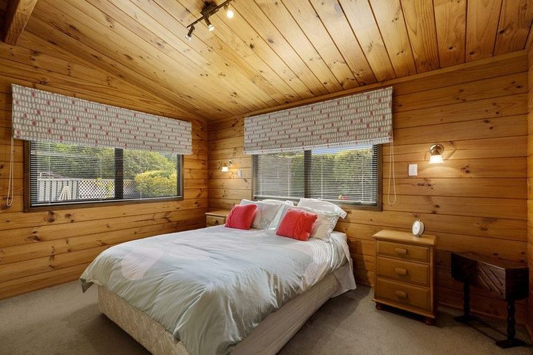 Photo of property in 6a Pilcher Crescent, Naenae, Lower Hutt, 5011