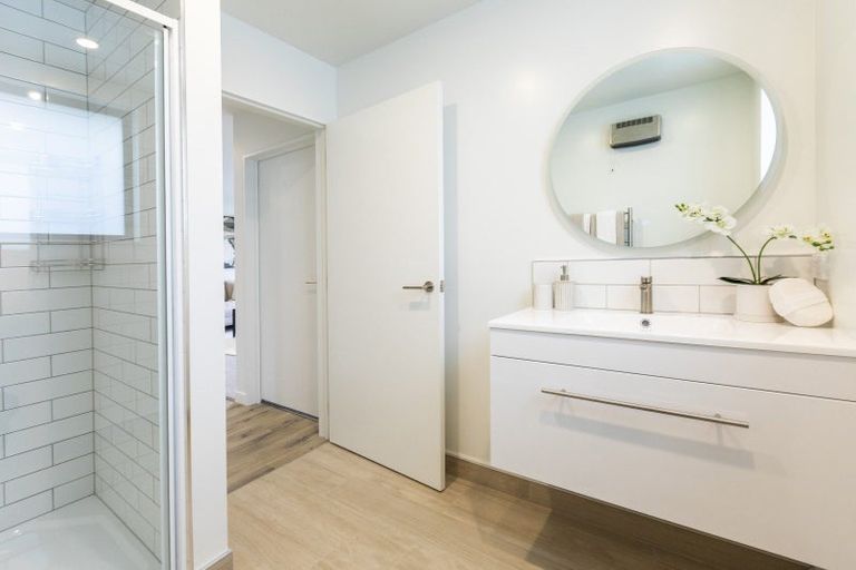 Photo of property in 6d Avonhead Road, Avonhead, Christchurch, 8042