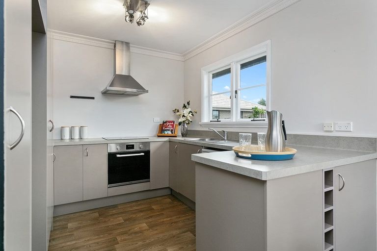 Photo of property in 26a Campbell Street, Leamington, Cambridge, 3432