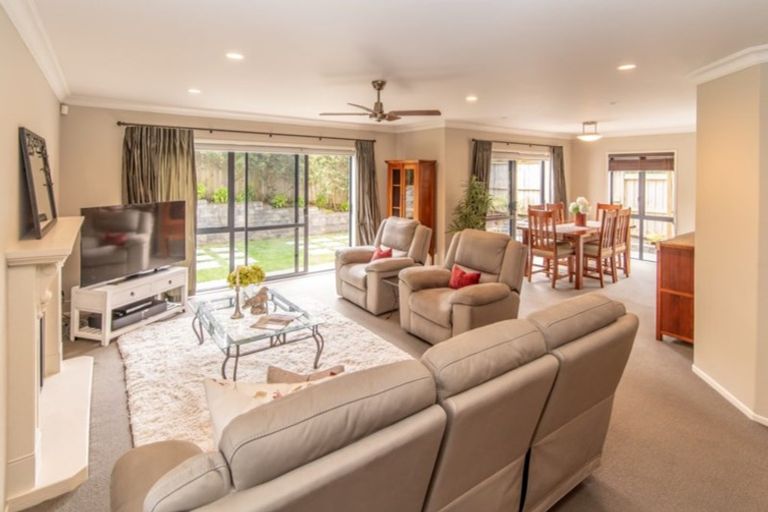 Photo of property in 18 Phoenicia Court, The Gardens, Auckland, 2105