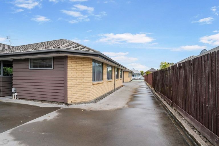 Photo of property in 4/13 Elizabeth Street, Riccarton, Christchurch, 8011