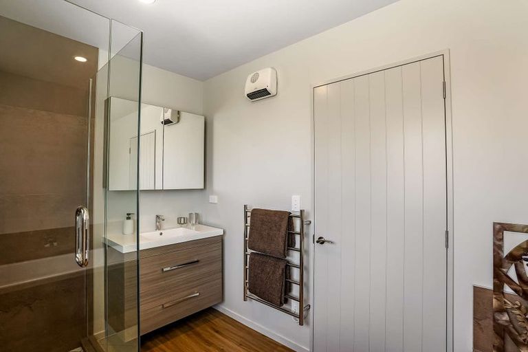 Photo of property in 68 Quinn Crescent, Woodend, 7610