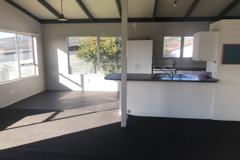 Photo of property in 11 Sequoia Crescent, Owhata, Rotorua, 3010