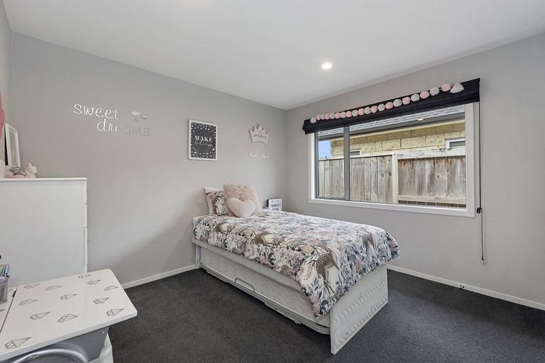 Photo of property in 27 Amokura Crescent, Flagstaff, Hamilton, 3210