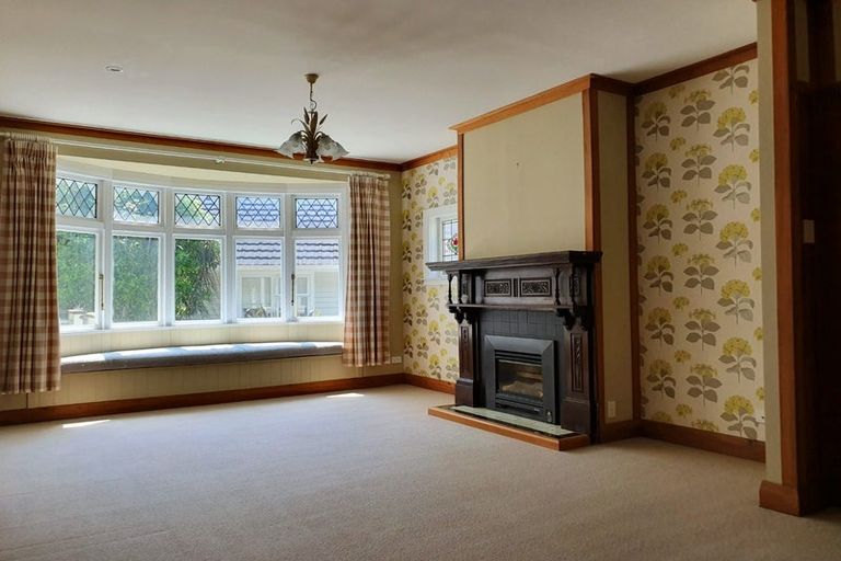 Photo of property in 434a Stokes Valley Road, Stokes Valley, Lower Hutt, 5019