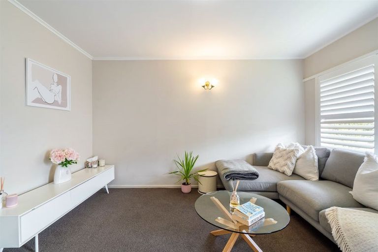 Photo of property in 2/38 Jutland Road, Hauraki, Auckland, 0622