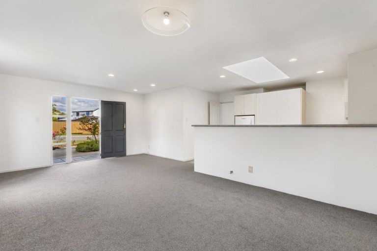 Photo of property in 31 Ragan Lane, Wanaka, 9305