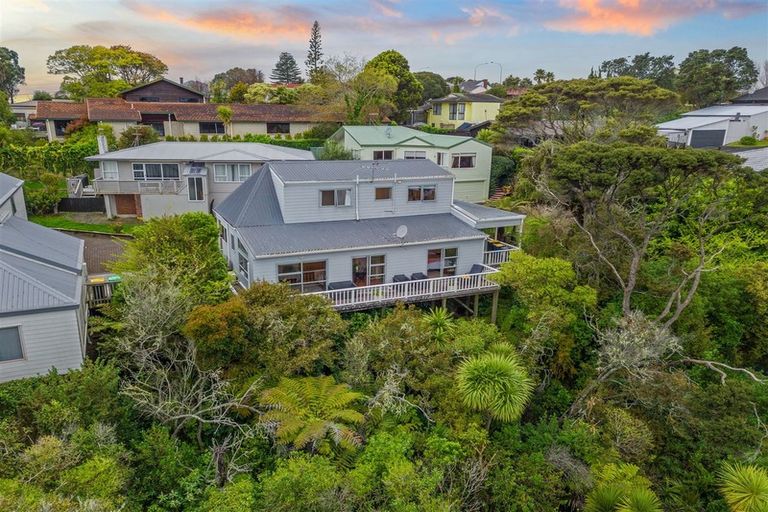 Photo of property in 3/161a Mokoia Road, Birkenhead, Auckland, 0626