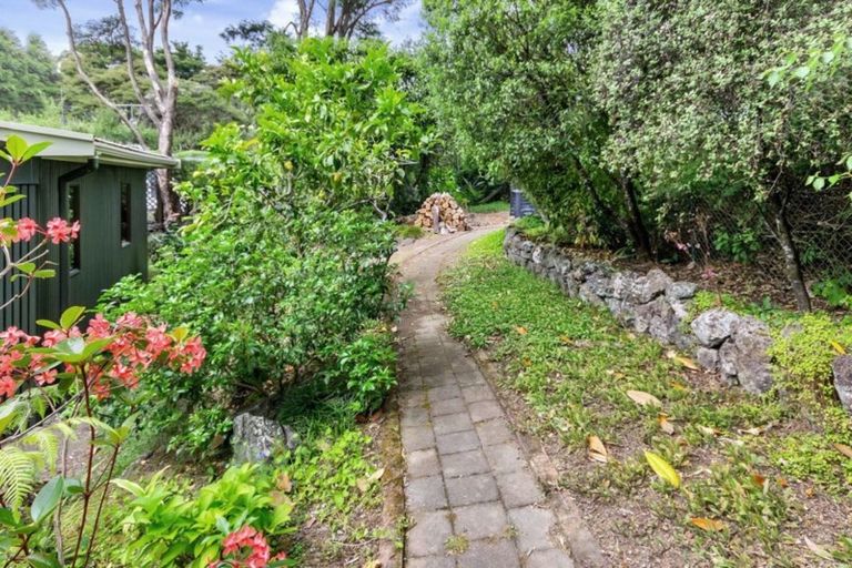Photo of property in 37 Rewa Road, Maraetai, Auckland, 2018
