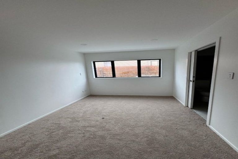 Photo of property in 128e Pooks Road, Ranui, Auckland, 0612