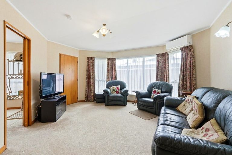 Photo of property in 8 Hughes Court, Pahiatua, 4910