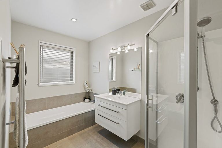 Photo of property in 7 Seaward Street, Pegasus, 7612