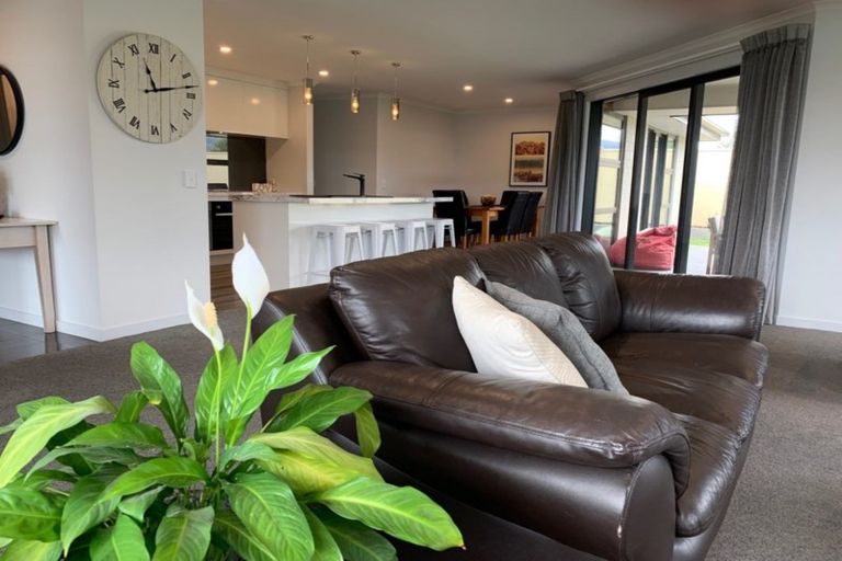 Photo of property in 4 Caledonian Place, Cromwell, 9310