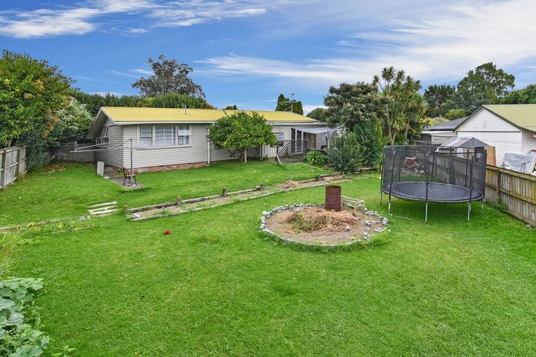 Photo of property in 6 Selsey Lane, Manurewa, Auckland, 2102