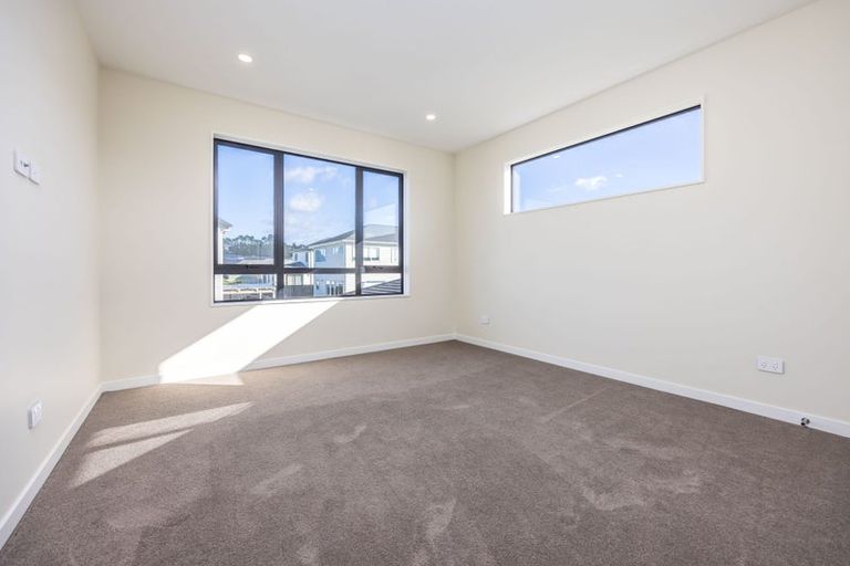 Photo of property in 22b Lumbarda Drive, Kumeu, 0810