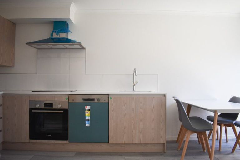 Photo of property in 4/56 May Street, Hamilton East, Hamilton, 3216