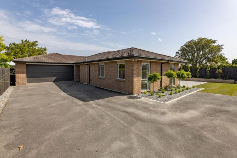 Photo of property in 17a Seddon Street, Rangiora, 7400