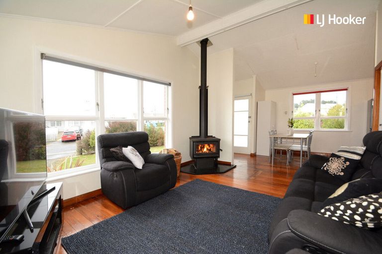 Photo of property in 24 Lock Street, Saint Clair, Dunedin, 9012