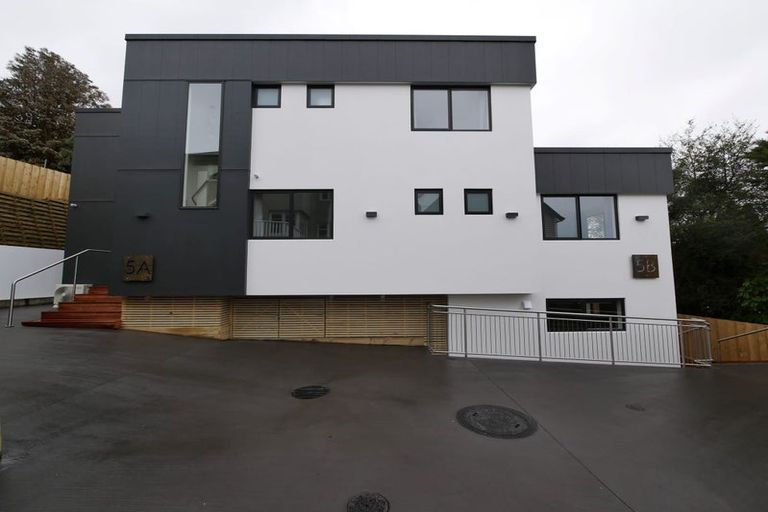 Photo of property in 5a Albany Street, North Dunedin, Dunedin, 9016