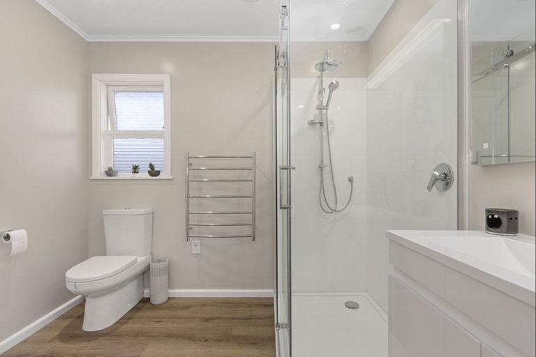 Photo of property in 56 James Foley Avenue, Pirimai, Napier, 4112