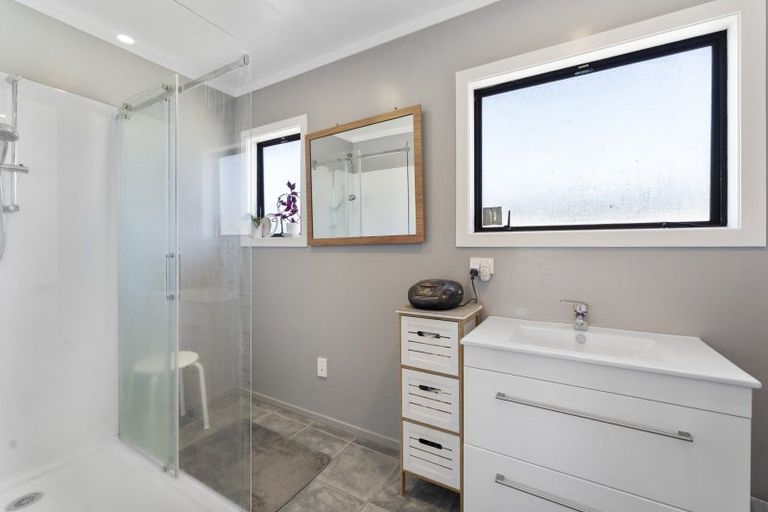 Photo of property in 4 Palmer Court, Paraparaumu, 5032