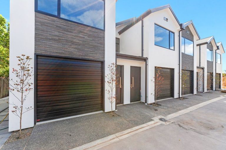Photo of property in 4/129 Brougham Street, Addington, Christchurch, 8024