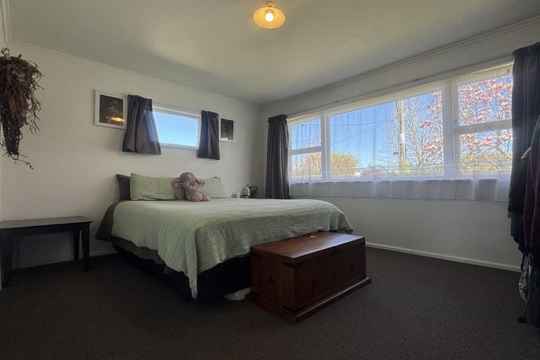 Photo of property in 10 Hitchings Avenue, Onekawa, Napier, 4110