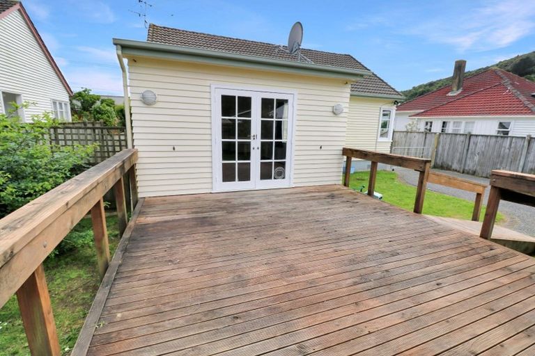 Photo of property in 12 Rumgay Street, Fairfield, Lower Hutt, 5011
