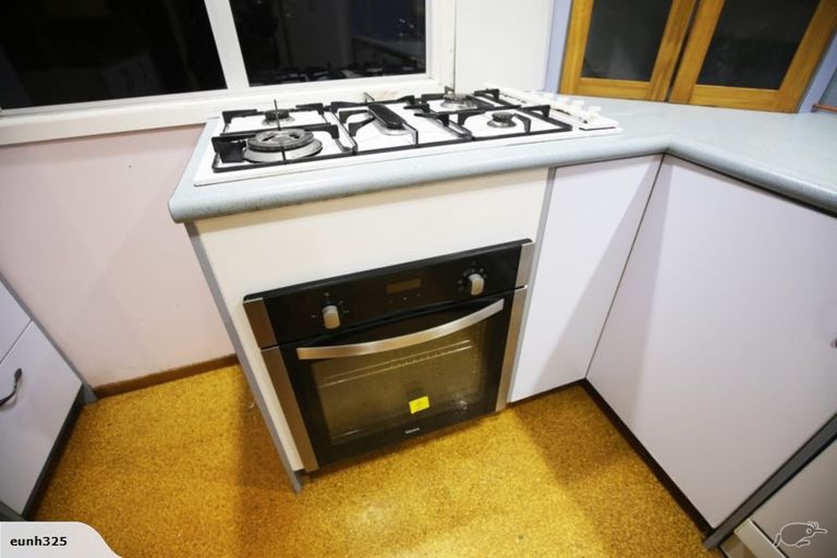 Photo of property in 16 Ransom Smyth Drive, Goodwood Heights, Auckland, 2105