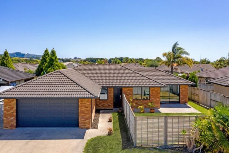 Photo of property in 6 The Glade, Papamoa Beach, Papamoa, 3118