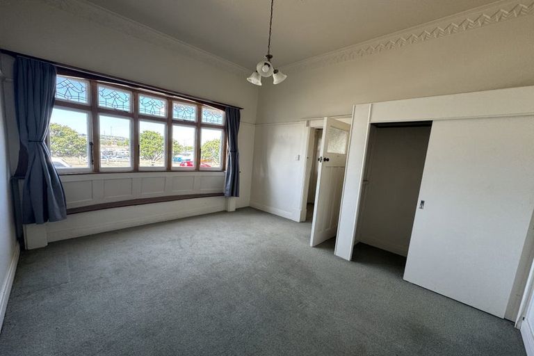Photo of property in 502 Evans Bay Parade, Hataitai, Wellington, 6021