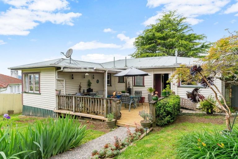 Photo of property in 104 Station Road, Te Kamo, Whangarei, 0112
