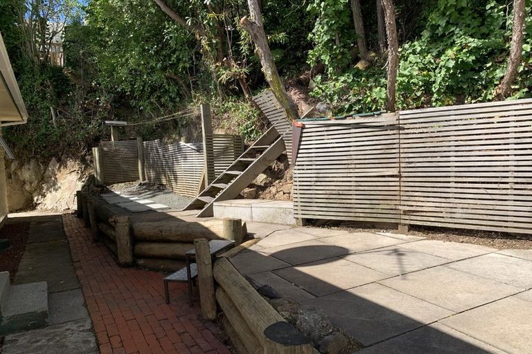 Photo of property in 14 Manor Drive, Stokes Valley, Lower Hutt, 5019