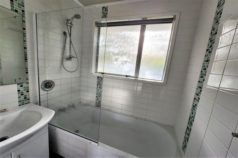 Photo of property in 27a Thomas Street, Stokes Valley, Lower Hutt, 5019