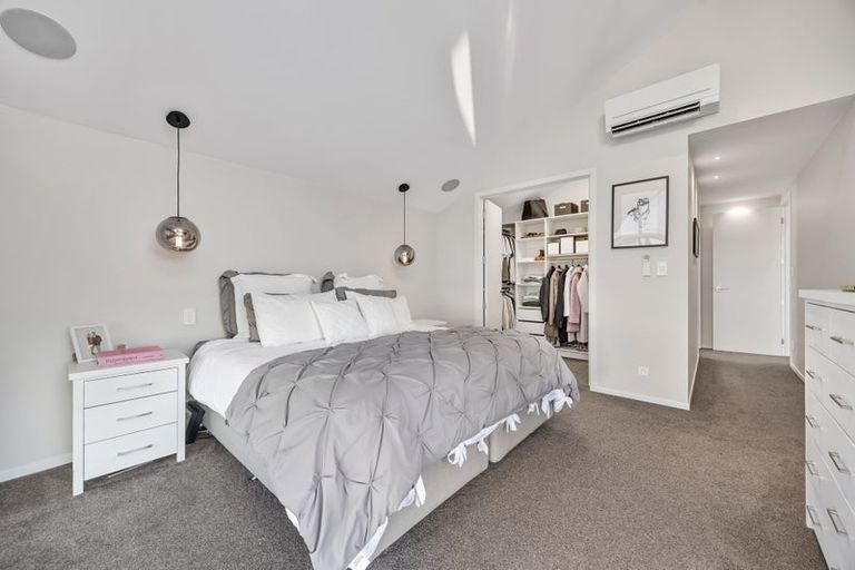 Photo of property in 39 Craigs Way, Hobsonville, Auckland, 0616