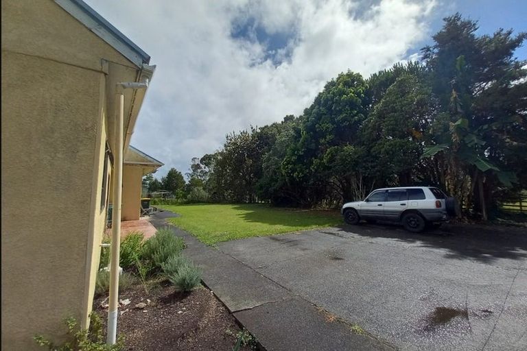 Photo of property in 491 Paremoremo Road, Paremoremo, Auckland, 0632
