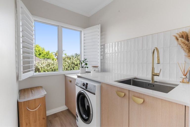 Photo of property in 12 Brodie Place, Bethlehem, Tauranga, 3110