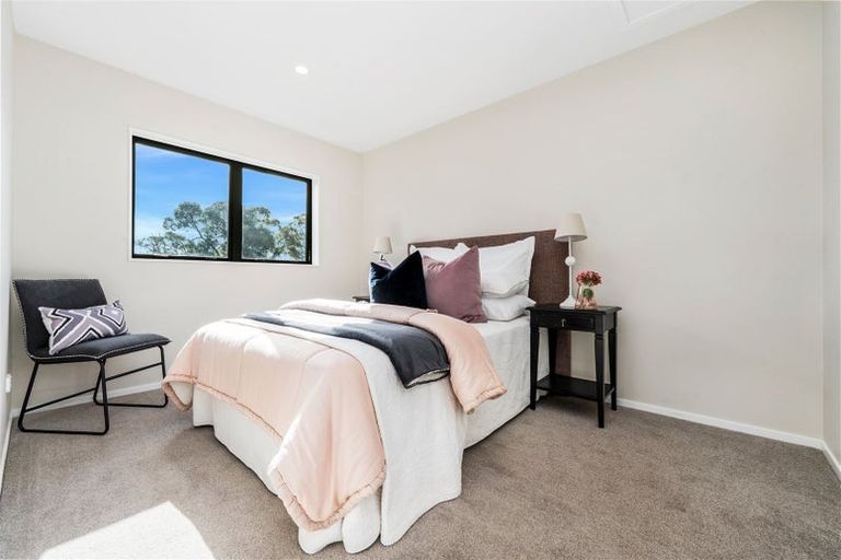 Photo of property in 15a Joyce Street, Pahurehure, Papakura, 2113