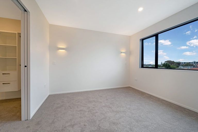 Photo of property in 63a Arawa Street, New Lynn, Auckland, 0600