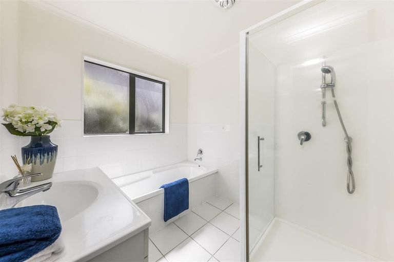Photo of property in 9 Mandival Avenue, Flat Bush, Auckland, 2019