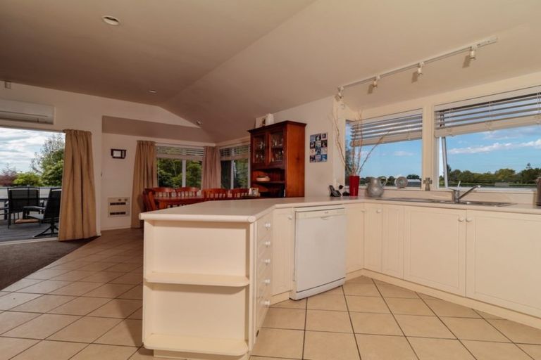 Photo of property in 495 Lawn Road, Clive, Hastings, 4180